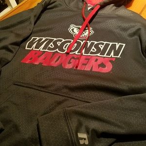 SOLD~~~~Wisconsin Badger Hoodie Sweatshirt